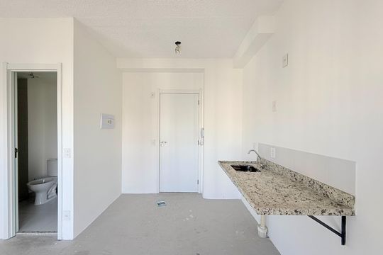 Cozinha de kitnet/studio à venda com 1 quarto, 28m² em Brooklin, São Paulo
