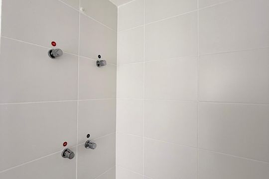 Banheiro  de apartamento à venda com 2 quartos, 41m² em Brooklin, São Paulo