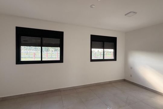 Suíte 1 de casa de condomínio para alugar com 2 quartos, 249m² em Conjunto Residencial Storil, Aparecida de Goiânia