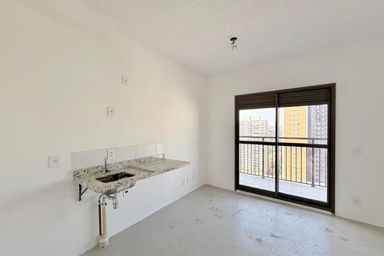 Cozinha de kitnet/studio à venda com 1 quarto, 28m² em Brooklin, São Paulo