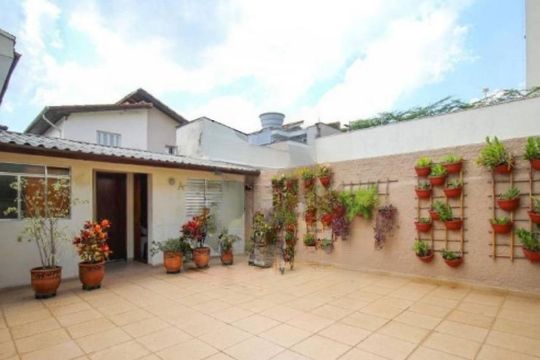 Casa à venda com 3 quartos, 177m² em Campo Belo, São Paulo