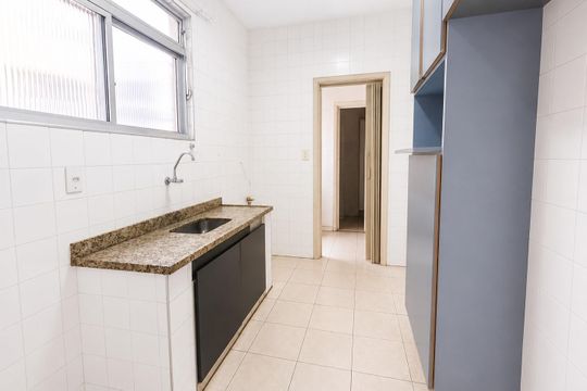 Cozinha de apartamento à venda com 1 quarto, 57m² em Bela Vista, São Paulo