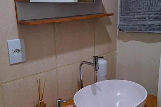 Banheiro de apartamento à venda com 3 quartos, 78m² em Canudos, Novo Hamburgo