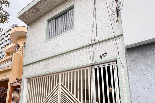 Fachada de casa para alugar com 2 quartos, 150m² em Santa Paula, São Caetano do Sul