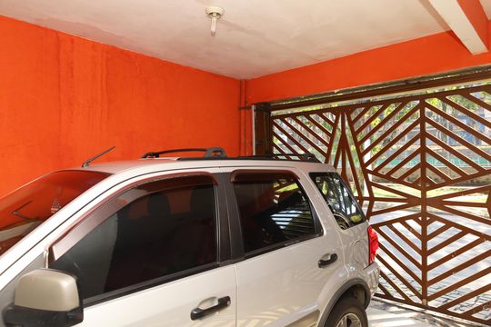 Garagem de casa à venda com 3 quartos, 320m² em Jardim Nossa Senhora do Carmo, São Paulo