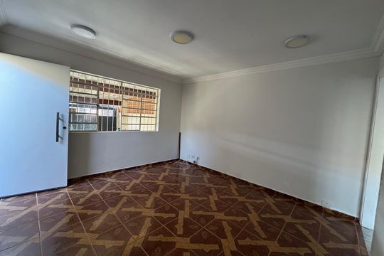 Sala de casa para alugar com 3 quartos, 125m² em Jaguaribe, Osasco