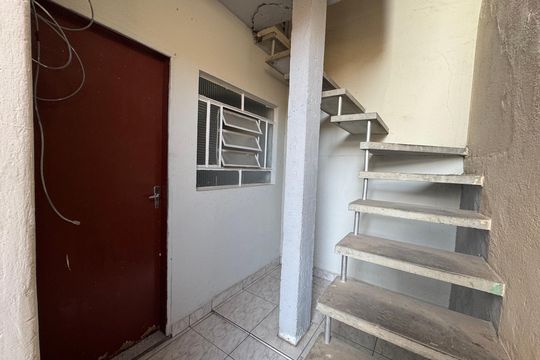 Quintal de casa para alugar com 3 quartos, 125m² em Jaguaribe, Osasco