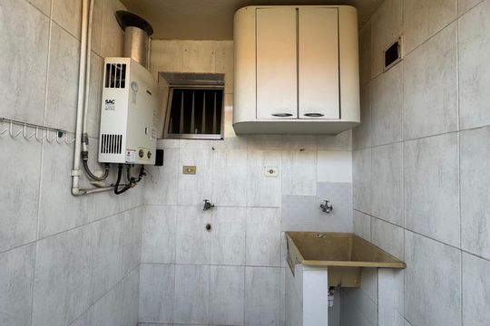 Área de Serviço de casa para alugar com 3 quartos, 125m² em Jaguaribe, Osasco