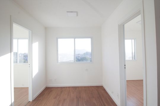Apartamento para alugar com 2 quartos, 32m² em Parque Pan Americano, São Paulo