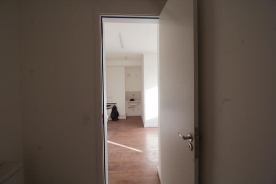 Banheiro de apartamento para alugar com 2 quartos, 32m² em Parque Pan Americano, São Paulo