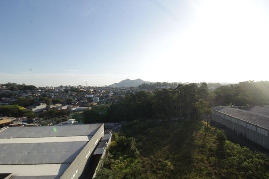 Vista sala de apartamento para alugar com 2 quartos, 32m² em Parque Pan Americano, São Paulo