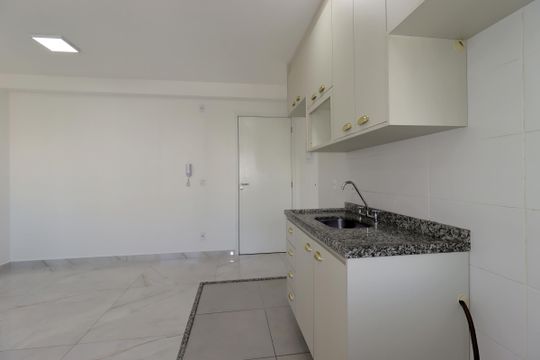 Cozinha de apartamento para alugar com 2 quartos, 47m² em Centro, Santo André