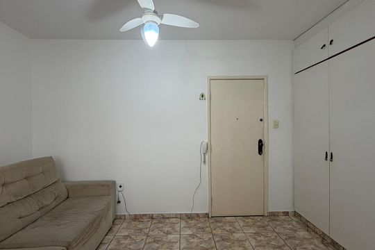 Apartamento para alugar com 1 quarto, 40m² em Embaré, Santos