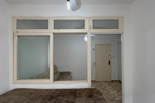 Quarto de apartamento para alugar com 1 quarto, 40m² em Embaré, Santos