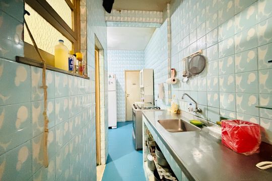 Cozinha de casa de condomínio à venda com 3 quartos, 85m² em Botafogo, Rio de Janeiro