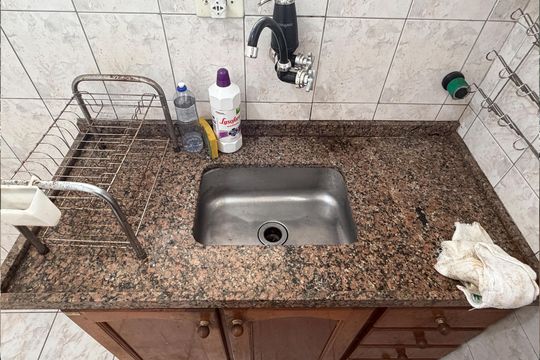 Cozinha de apartamento para alugar com 1 quarto, 39m² em José Menino, Santos