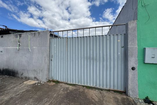 Quintal de kitnet/studio para alugar com 1 quarto, 20m² em Ceilândia, Brasília