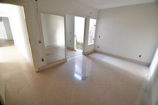 Suíte de casa à venda com 4 quartos, 200m² em Jardim Boa Esperança, Campinas