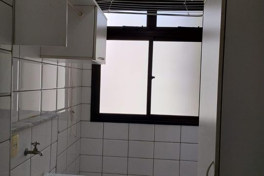 Área de serviço de apartamento para alugar com 3 quartos, 83m² em Parque Residencial Aquarius, São José dos Campos