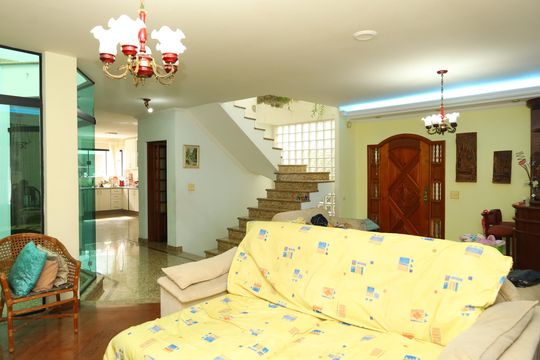 Casa para alugar com 4 quartos, 420m² em Jardim Nossa Senhora do Carmo, São Paulo