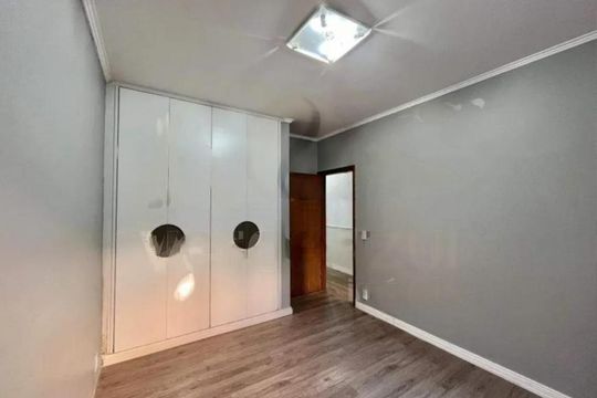 Casa para alugar com 4 quartos, 250m² em Jardim Guarani, Campinas