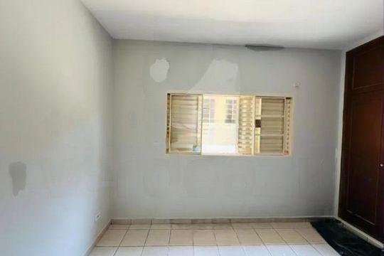 Casa para alugar com 3 quartos, 180m² em Santa Cecilia, Paulínia