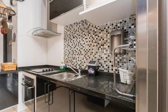 Cozinha de apartamento para alugar com 1 quarto, 74m² em Usina Piratininga, São Paulo