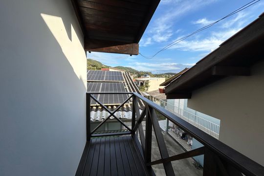 Quarto de apartamento para alugar com 1 quarto, 50m² em Lagoa da Conceição, Florianópolis