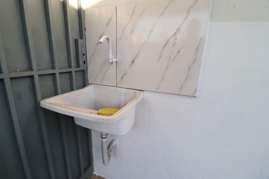 Área de Serviço de casa para alugar com 2 quartos, 52m² em Cazeca, Uberlândia