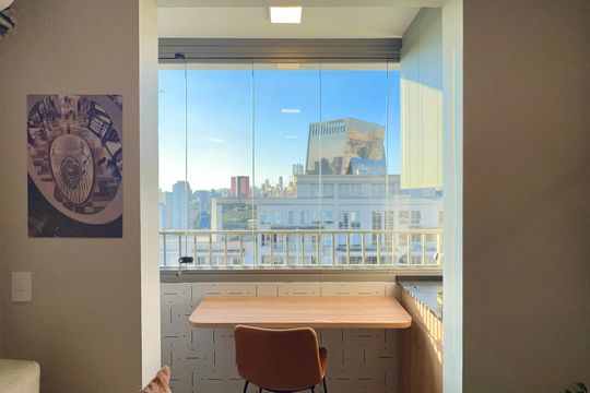 Varanda de kitnet/studio para alugar com 1 quarto, 34m² em Pinheiros, São Paulo