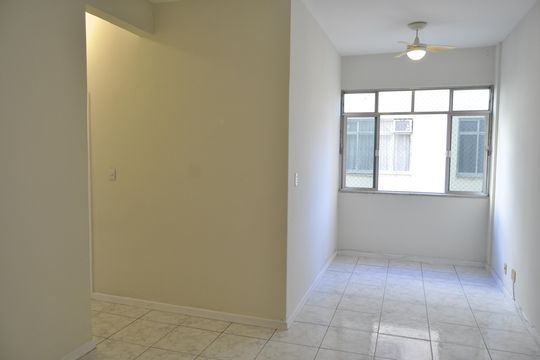 Sala de apartamento para alugar com 3 quartos, 68m² em Engenho de Dentro, Rio de Janeiro