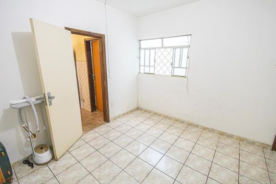 Suíte de casa à venda com 3 quartos, 360m² em Inconfidência, Belo Horizonte