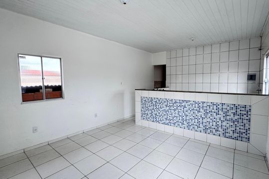 Sala de kitnet/studio para alugar com 1 quarto, 48m² em Mussurunga, Salvador