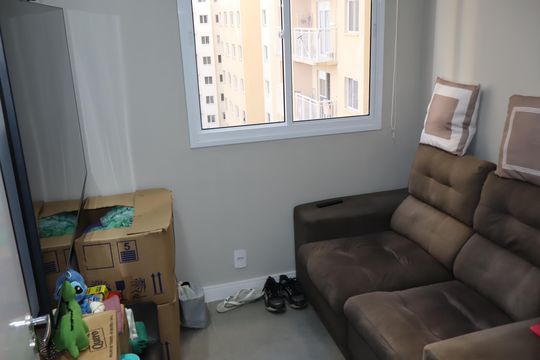 Sala de apartamento para alugar com 1 quarto, 32m² em Vila Ivone, São Paulo