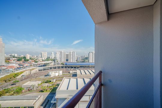 Varanda de kitnet/studio à venda com 1 quarto, 28m² em Vila Sonia, São Paulo