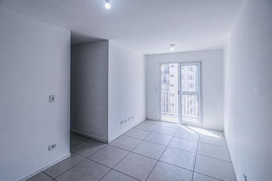 Casa de Condomínio à venda com 3 quartos, 59m² em Taboão, São Paulo