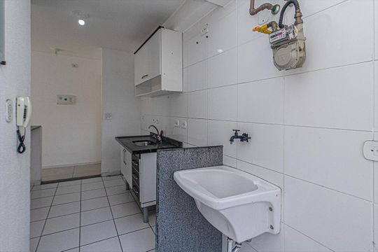 cozinha e área de serviço compartilhadas_4 de casa de condomínio à venda com 3 quartos, 59m² em Taboão, São Paulo