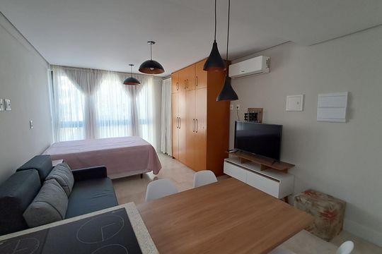 Sala de apartamento para alugar com 1 quarto, 31m² em Cacupé, Florianópolis