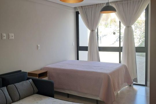 Quarto de apartamento para alugar com 1 quarto, 31m² em Cacupé, Florianópolis
