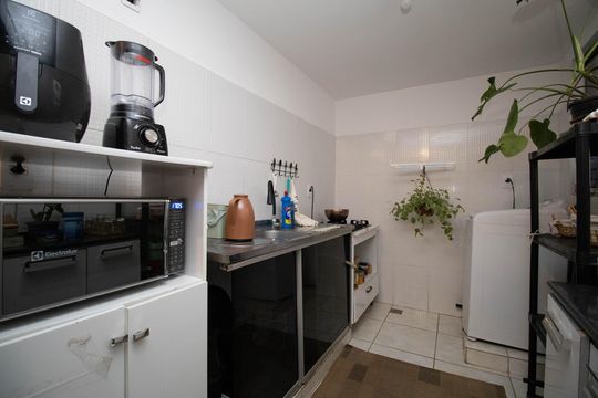 Cozinha e Área de Serviço de apartamento à venda com 1 quarto, 40m² em Condomínio Império dos Nobres, Brasília
