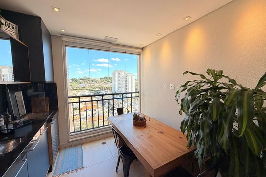Sacada de apartamento à venda com 2 quartos, 83m² em Gramadão , Jundiaí