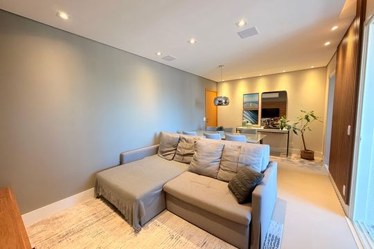Sala de apartamento à venda com 2 quartos, 83m² em Gramadão , Jundiaí