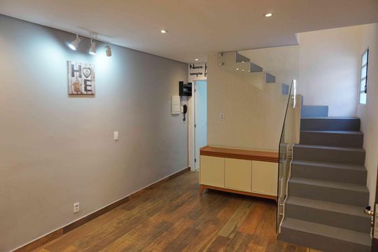 Casa de Condomínio à venda com 2 quartos, 128m² em Jardim California, Barueri