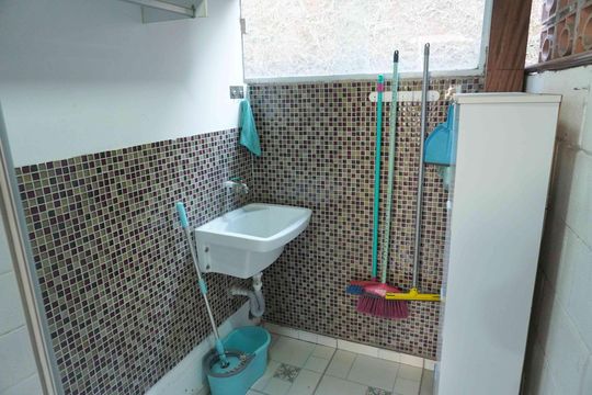 Área de Serviço de casa de condomínio à venda com 2 quartos, 128m² em Jardim California, Barueri