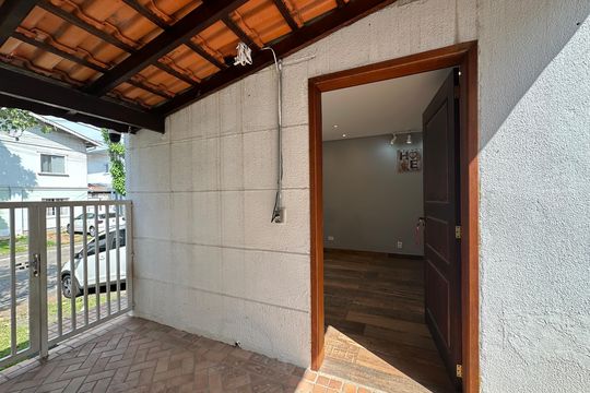 Quintal de casa de condomínio à venda com 2 quartos, 128m² em Jardim California, Barueri