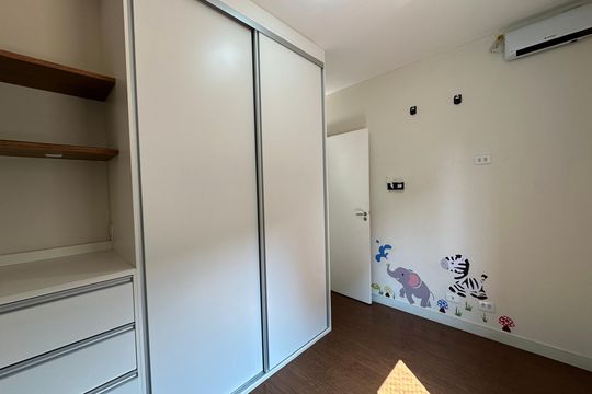 Quarto 2 de casa de condomínio à venda com 2 quartos, 128m² em Jardim California, Barueri