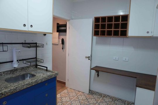 Cozinha de casa de condomínio à venda com 2 quartos, 128m² em Jardim California, Barueri