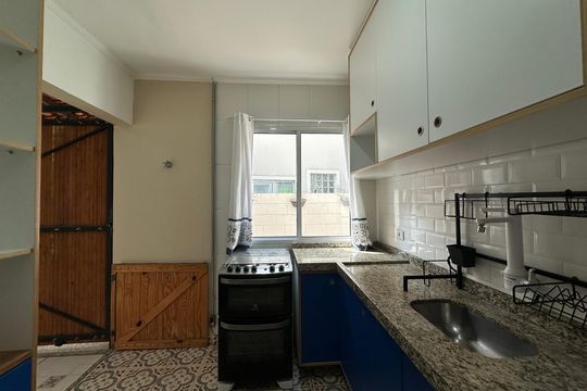 Cozinha de casa de condomínio à venda com 2 quartos, 128m² em Jardim California, Barueri
