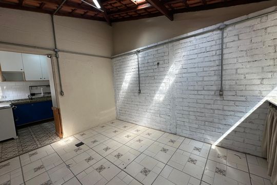 Churrasqueira de casa de condomínio à venda com 2 quartos, 128m² em Jardim California, Barueri