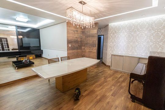 Casa para alugar com 4 quartos, 518m² em Castelo, Belo Horizonte